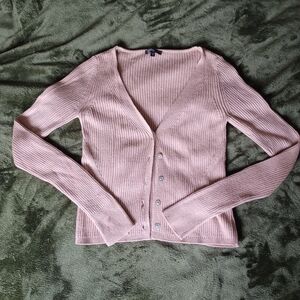 Fitted Beige Cardigan with V-Neck and Pearl Buttons